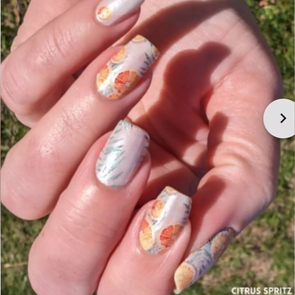 *Exclusive* Color Street: Citrus Sprit | White Orange Yellow Summer Fruit Frost